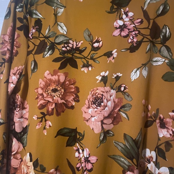 Like new Lime and Chili duster - Picture 5 of 5